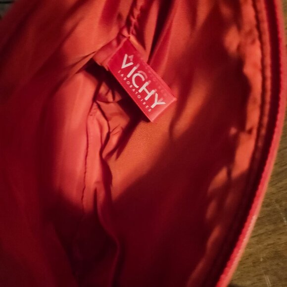 RED VICHY Cosmetic Travel Bag BNWT Full Zip - Picture 5 of 6